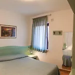 Dei Mercanti